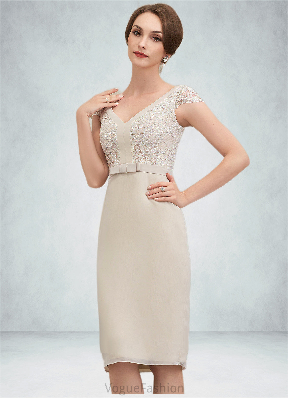 Alexa Sheath/Column V-neck Knee-Length Chiffon Lace Mother of the Bride Dress With Bow(s) DK126P0014924