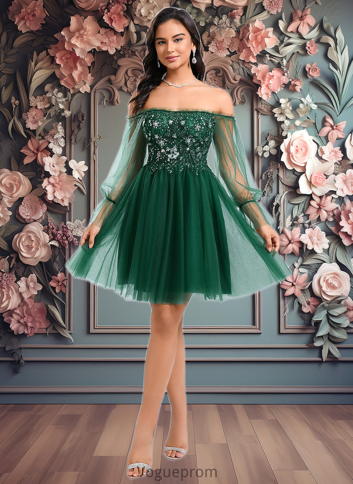 Kit A-line Off the Shoulder Short Tulle Homecoming Dress With Sequins Appliques Lace DKP0025663