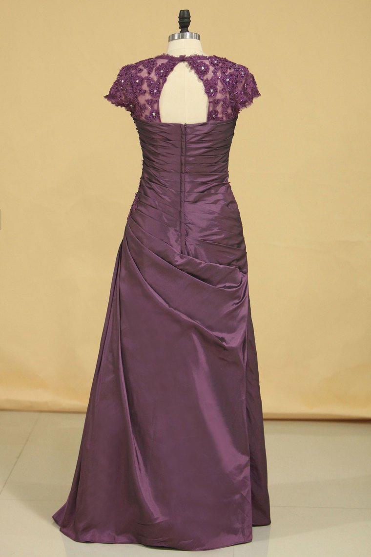 A Line Mother Of The Bride Dresses Taffeta With Applique Floor Length