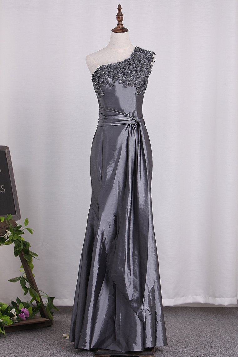 One Shoulder Mermaid Mother Of The Bride Dresses With Applique And Sash