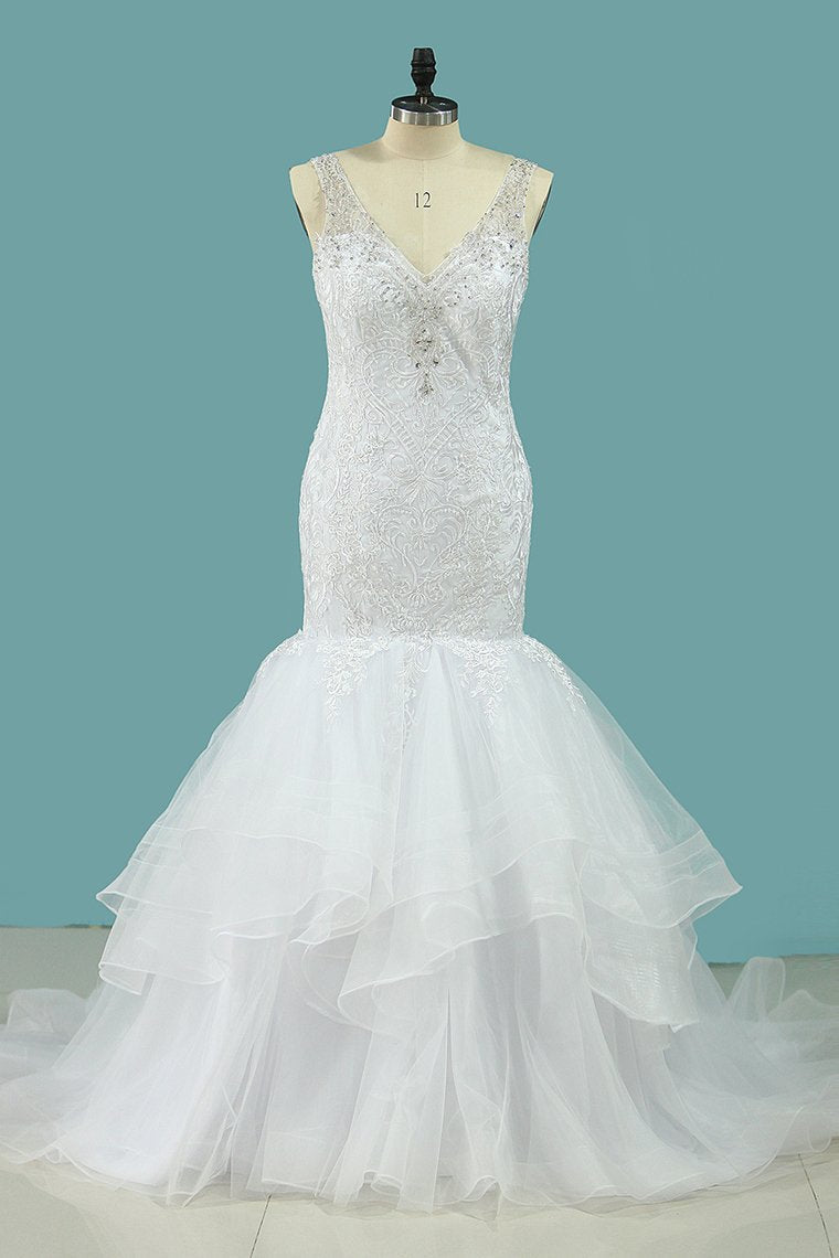 2024 Tulle Mermaid Wedding Dresses Straps Beaded Neckline Court Train