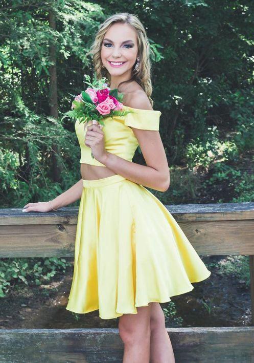 Off The Shoulder Melina Homecoming Dresses Yellow Two Piece Short CD4141