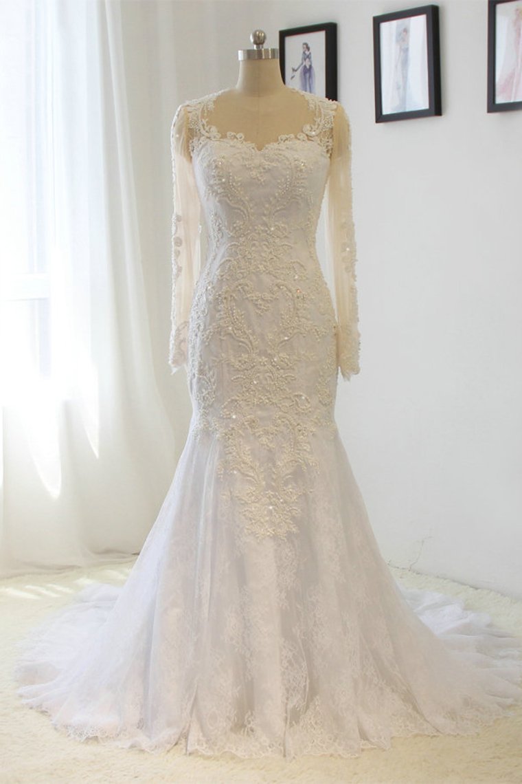 2024 Scoop Long Sleeves Wedding Dresses Mermaid Tulle With Beading Court Train Detachable