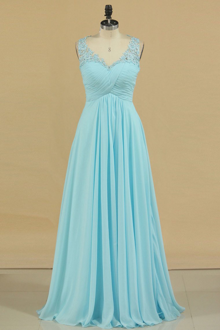 Plus Size V-Neck Prom Dresses A Line Floor Length With Ruffles & Applique Chiffon