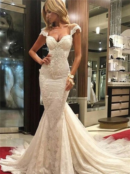 Sleeveless Train Trumpet/Mermaid V-neck Chapel Lace Wedding Dresses