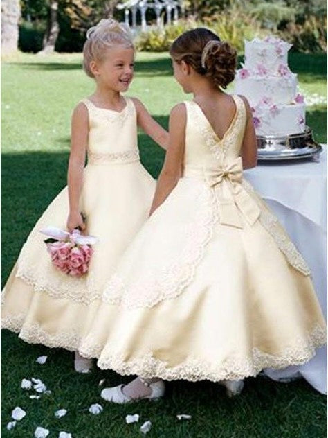 Satin Bowknot Gown Scoop Sleeveless Long Ball Flower Girl Dresses