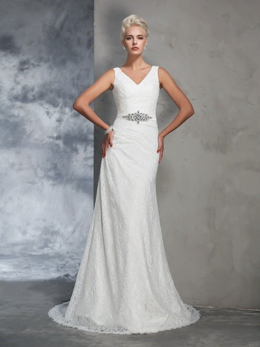 Lace V-neck Sleeveless Long Trumpet/Mermaid Lace Wedding Dresses