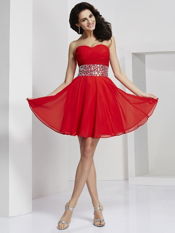 Short Rhinestone A-Line/Princess Sleeveless Sweetheart Chiffon Homecoming Dresses