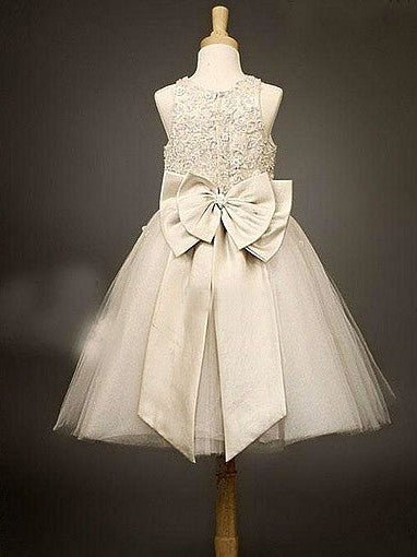 Tulle Scoop Bowknot Sleeveless A-line/Princess Long Flower Girl Dresses