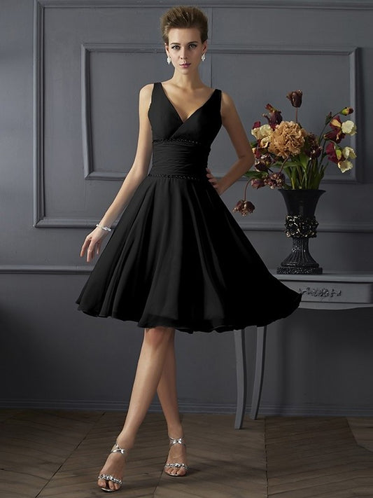 Sleeveless V-neck Short A-Line/Princess Pleats Chiffon Bridesmaid Dresses