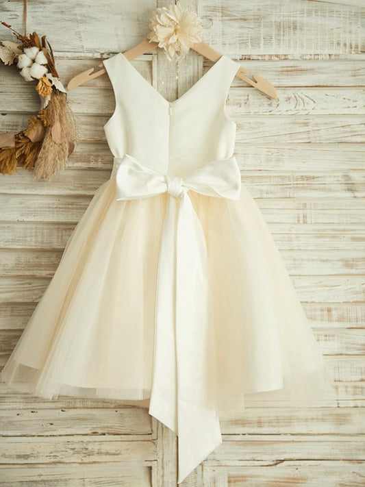 Knee-Length Tulle Sleeveless Bowknot V-neck A-Line/Princess Flower Girl Dresses