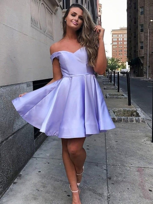 Sleeveless Ruffles A-Line/Princess Off-the-Shoulder Satin Short/Mini Homecoming Dress