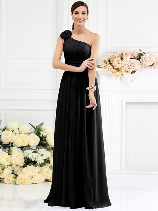 A-Line/Princess Pleats Long Flower One-Shoulder Sleeveless Hand-Made Chiffon Bridesmaid Dresses