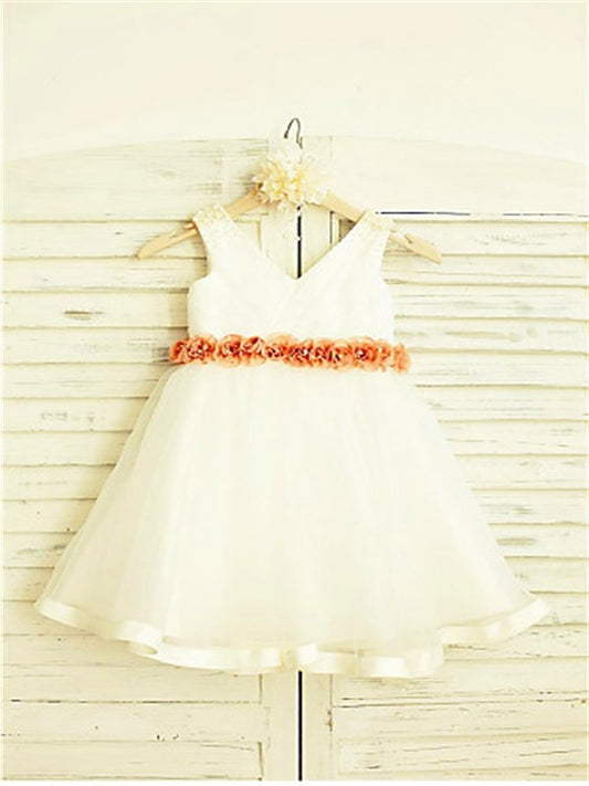 Flower A-line/Princess V-neck Hand-made Sleeveless Tulle Tea-Length Flower Girl Dresses