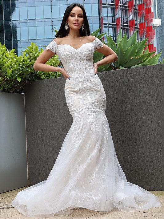 Tulle Off-the-Shoulder Sweep/Brush Trumpet/Mermaid Applique Sleeveless Train Wedding Dresses