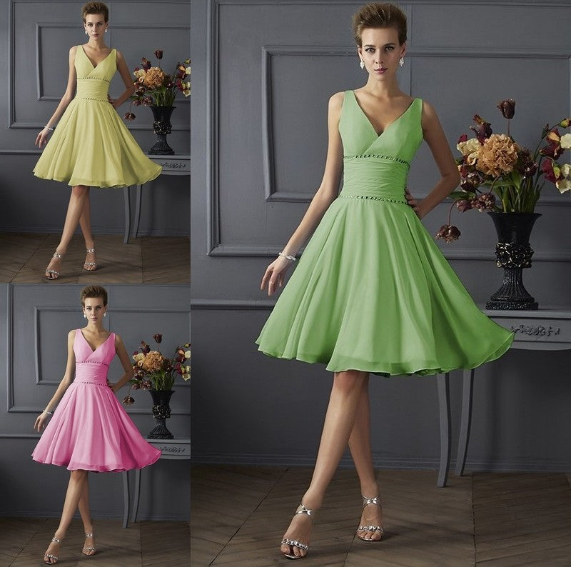 Sleeveless V-neck Short A-Line/Princess Pleats Chiffon Bridesmaid Dresses