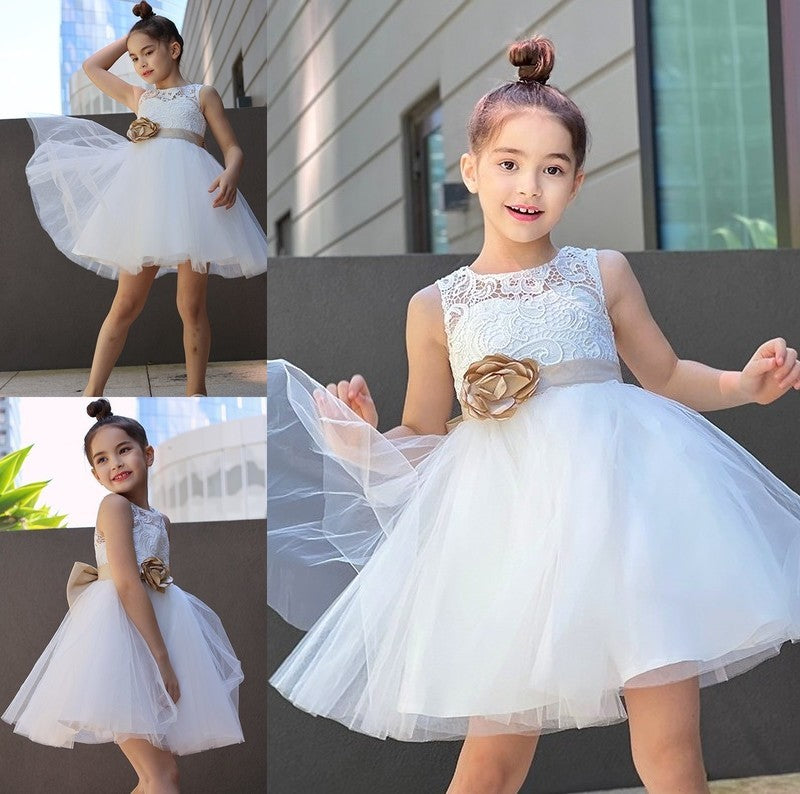 Lace Scoop Sleeveless A-Line/Princess Tulle Knee-Length Flower Girl Dresses