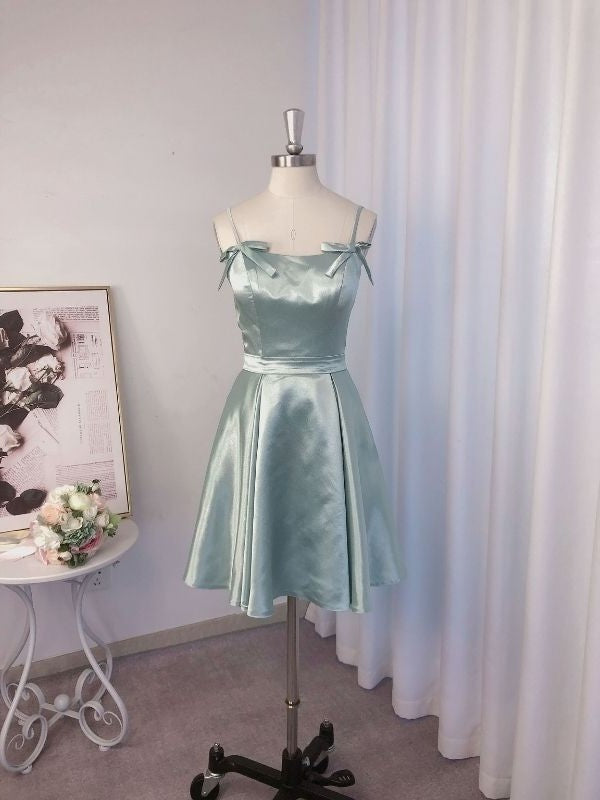 Straps A-Line/Princess Sleeveless Ruffles Spaghetti Short/Mini Homecoming Dresses