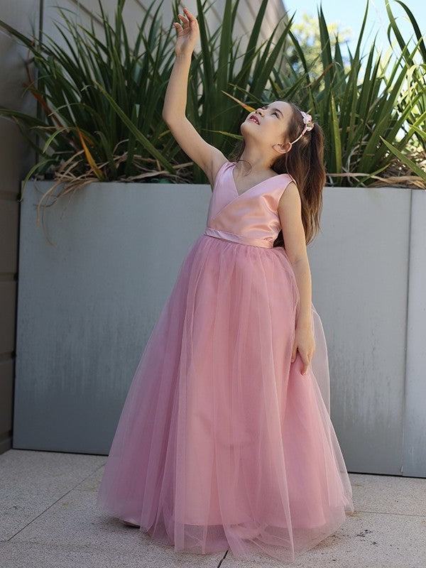 Bowknot Sleeveless A-Line/Princess Tulle V-neck Floor-Length Flower Girl Dresses